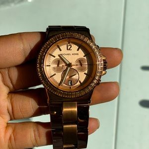 “Michael Kors” oversized Embezzled  rose gold watch